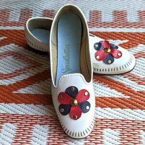 Smoothettes Flower Leather Loafers White Vintage 60's